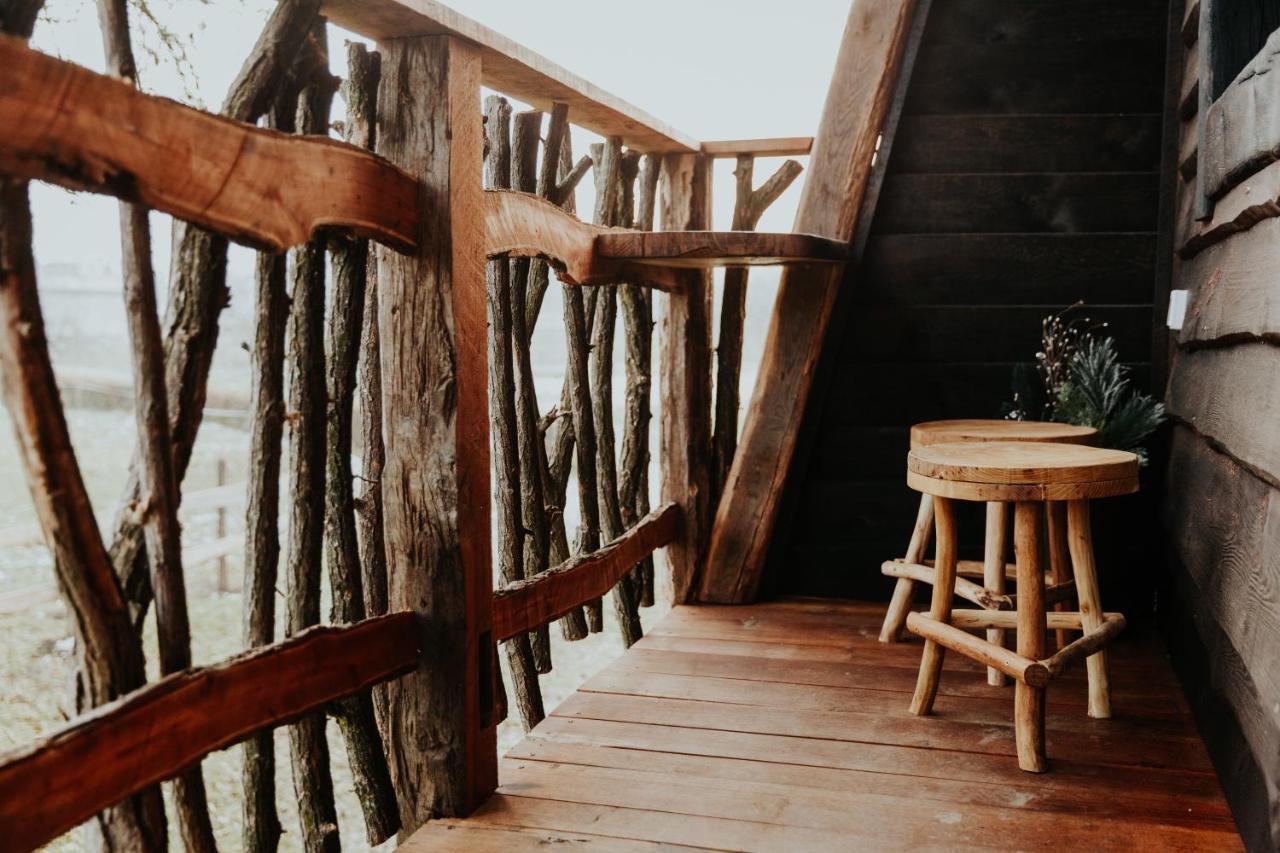 Luxury tent Treehouse Drevesna Hiska Strkovo Gnezdo Ranc Jures
